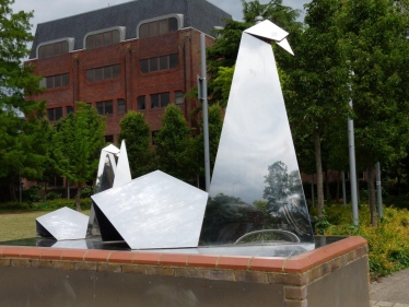 Staines swans sculpture